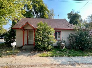 2107 Grape Ave, Redding, CA 96001