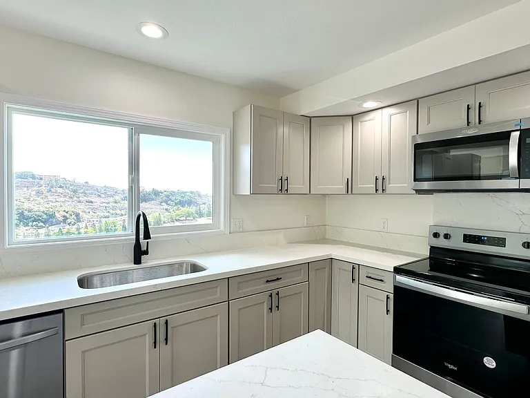 1413 Ala Iolani St — Photo 29