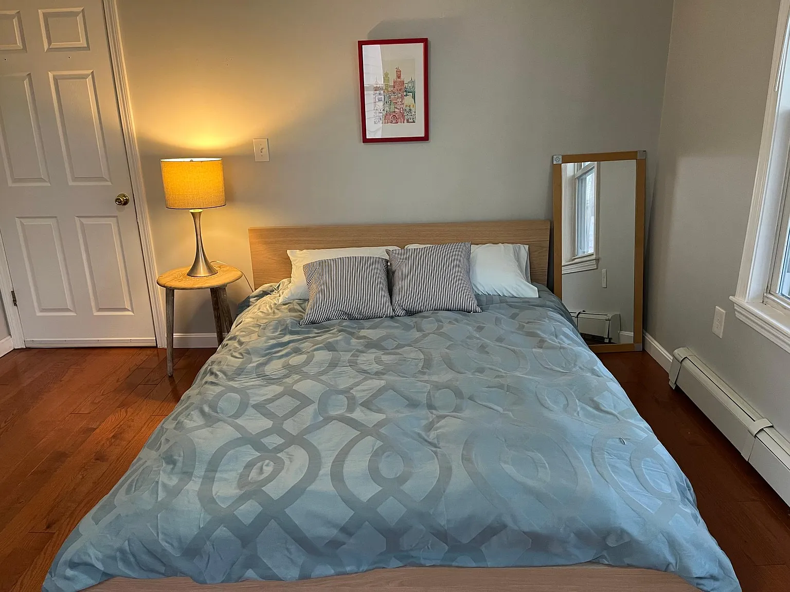 2 bed, 935 sqft, $3,580 — Photo 1