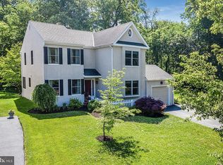 1903 Chestnut Cir, Ardmore, PA 19003