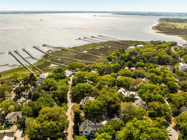 122 Mary St, Mount Pleasant, SC 29464