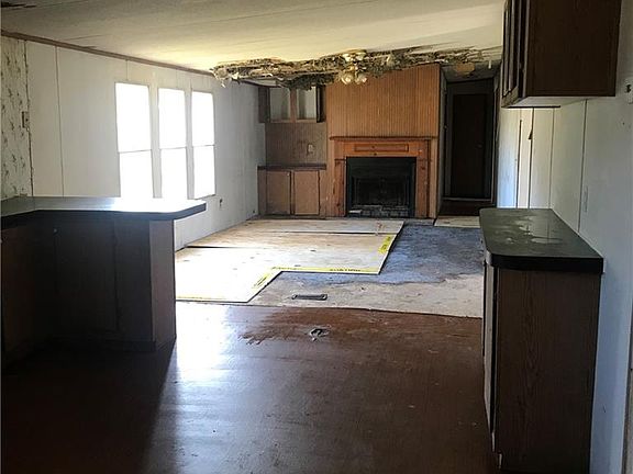 4th image of 48 Lemonbalm Dr