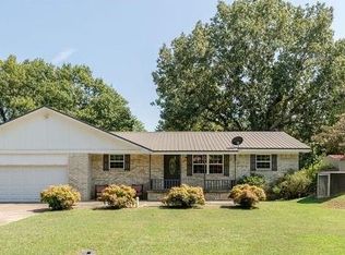 402 McKee St, Pangburn, AR 72121
