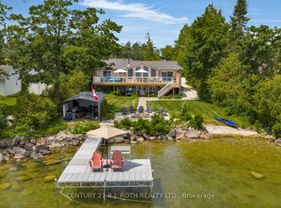 95 Lakeshore Rd E, Oro Medonte, ON L0L2E0