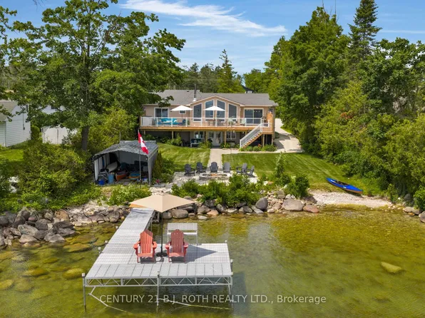 95 Lakeshore Rd E, Oro Medonte, ON L0L 2E0