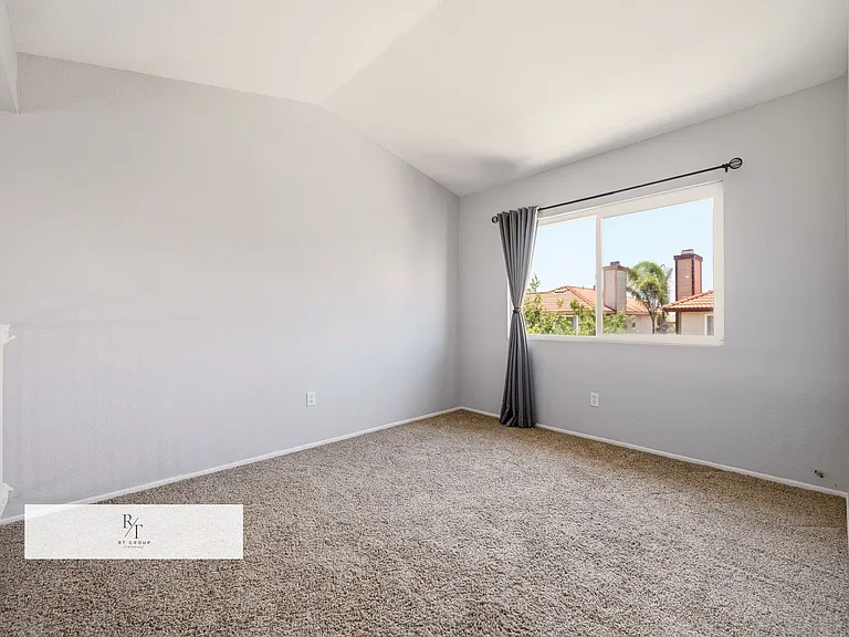 16933 Farwell St — Photo 17