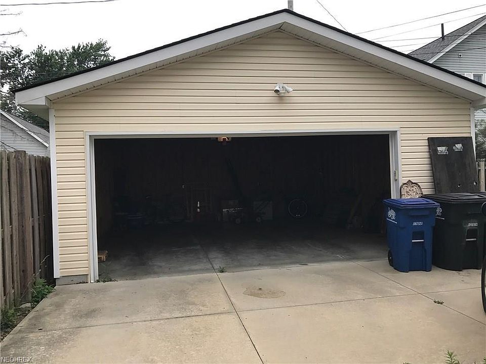 2nd image of 1250 Nicholson Ave