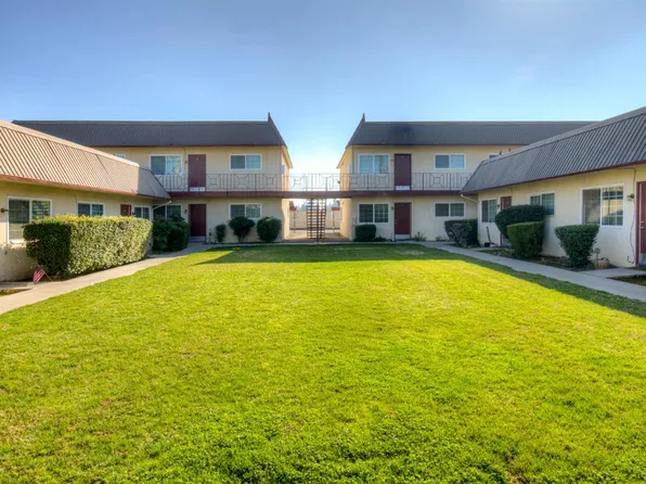 1228 Jefferson Ave, Clovis, CA 93612