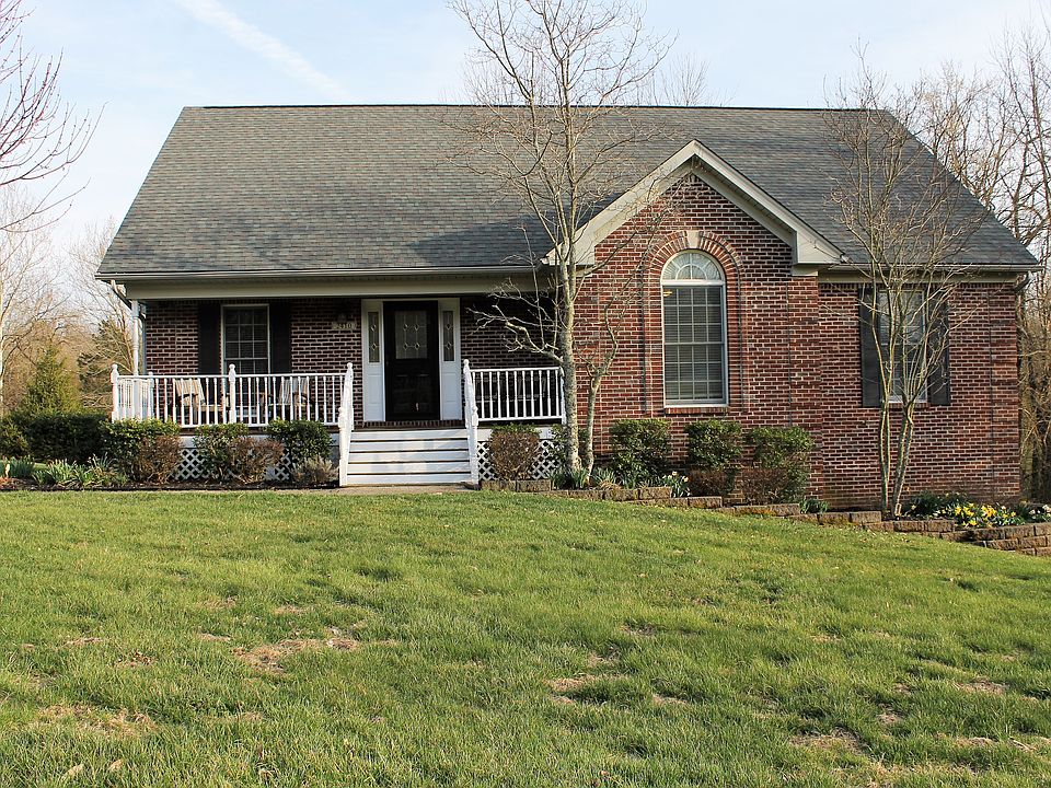2410 Eastwood Circle