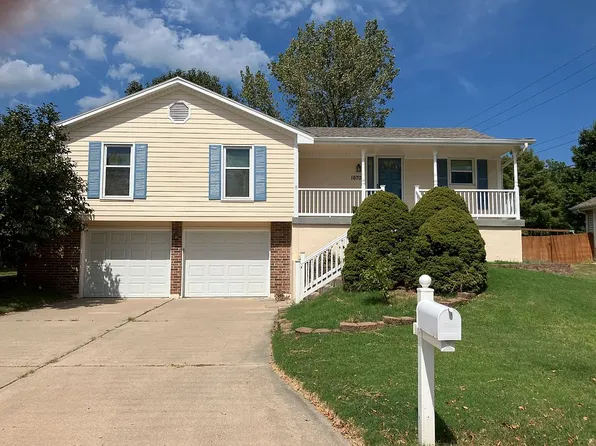 16704 E 52nd St S, Independence, MO 64055