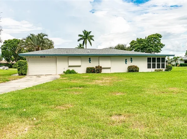 5541 Westwind Ln, Fort Myers, FL 33919