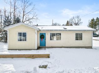 721 W Johnson Ct, Greenville, MI 48838