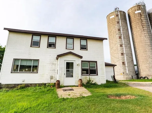E5549 Hoff Rd, La Valle, WI 53941