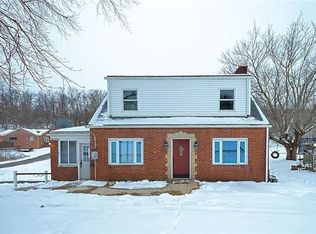 3230 Clay Pike St, Herminie, PA