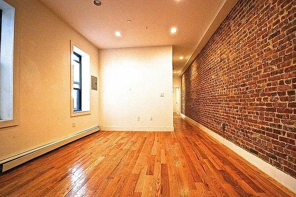 Rented by Makover Group Inc | media 2