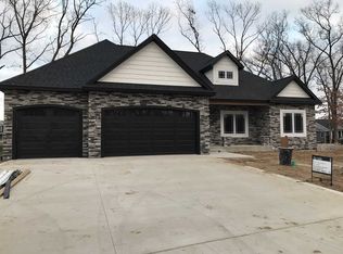 54750 Baton Rouge Ct, Osceola, IN 46561
