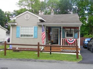 334 Rutherford Ave, Franklin, NJ 07416