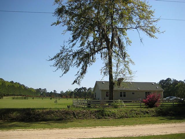 2nd image of 2800 Meridian Rd #2