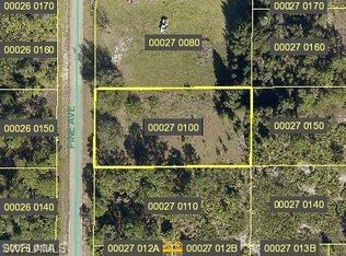 1404 Pine Ave, Lehigh Acres, FL 33972
