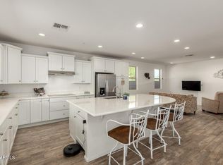 5626 S INEZ Court, Gilbert, AZ 85298