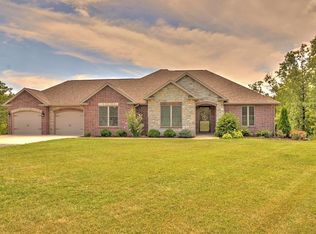 6614 Longhorn Dr, Mokane, MO 65059