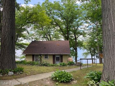 4411 Filbert Dr Brighton Mi 48116 Zillow