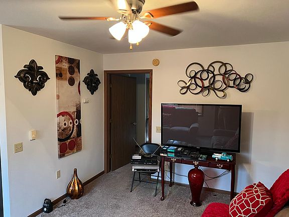 2nd image of 699 Wood Violet Ln APT 11