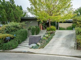 3664 Willowcrest Ave, Studio City, CA 91604