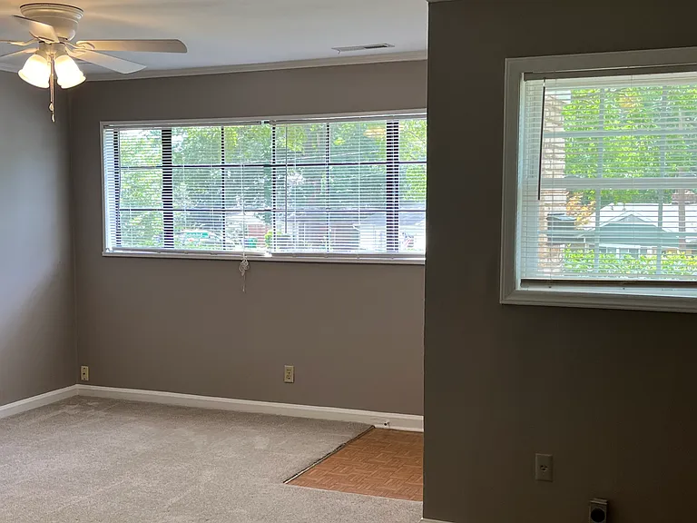 5125 Valley Stream Rd — Photo 13