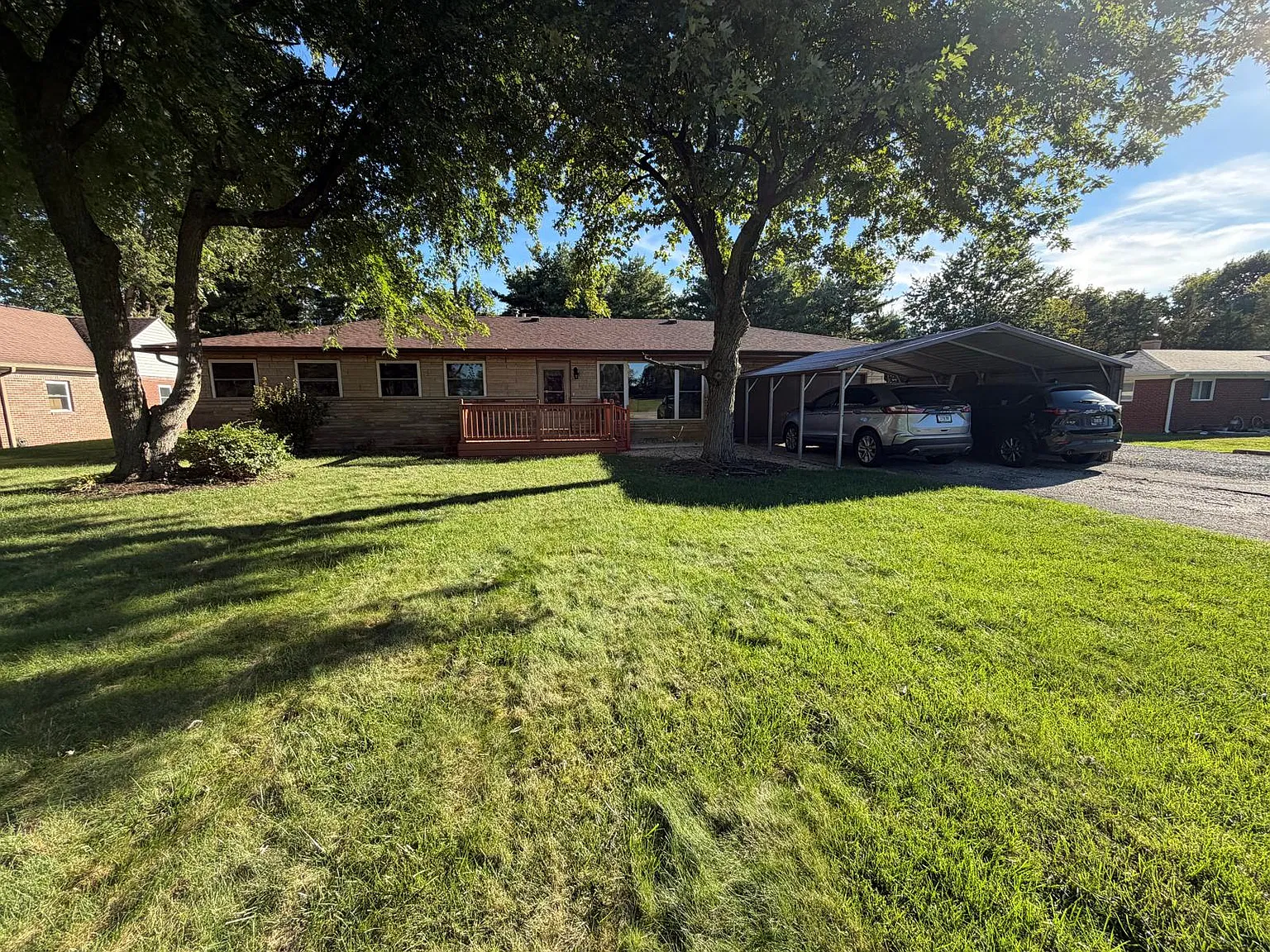 3 bed, 1860 sqft, $2,195 — Photo 4