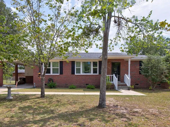809 Pinedale Rd, West Columbia, SC 29170