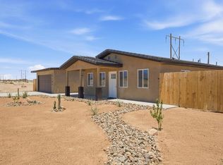 2184 Riviera Cir, Thermal, CA 92274