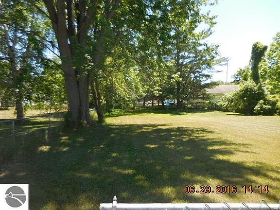 2nd image of 408 E State St