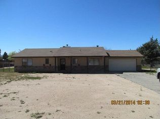 12766 Standing Bear Rd, Apple Valley, CA 92308