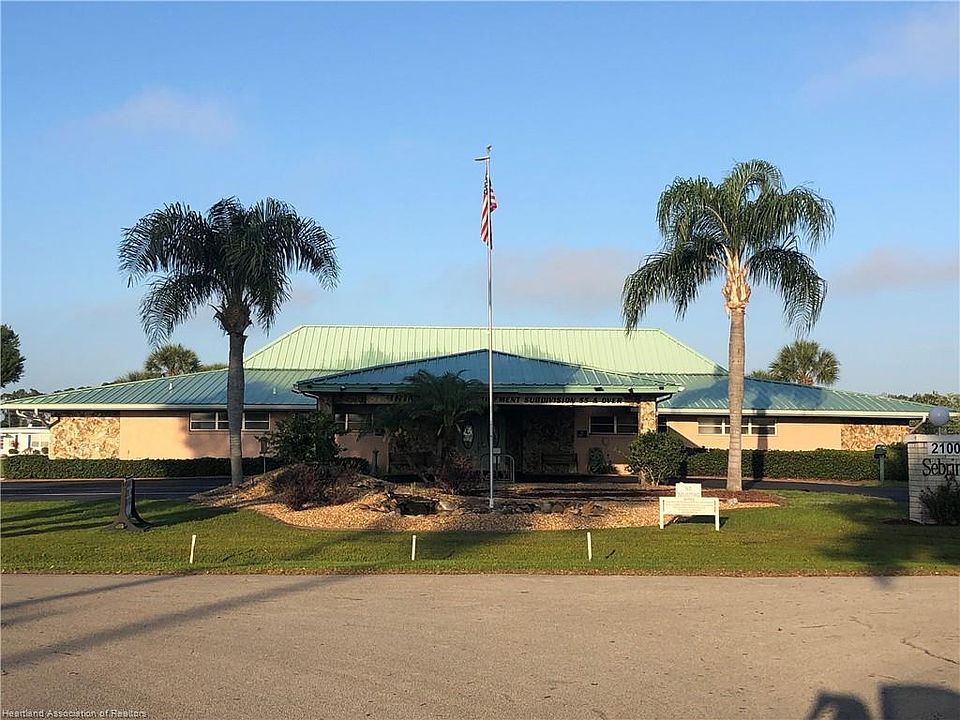 2nd image of 1566 Caribbean Rd