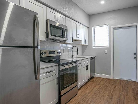 5th image of 6877 Abbott Ave Unit 10-6877-10