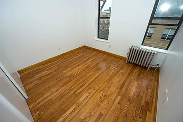 Rented by Nolita Group