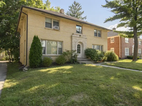 8201 West North AVENUE, Wauwatosa, WI 53213