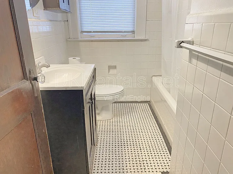 1739 Sylvan Rd SW — Photo 28