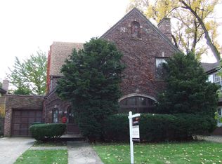 2013 Highland Ave, Wilmette, IL 60091