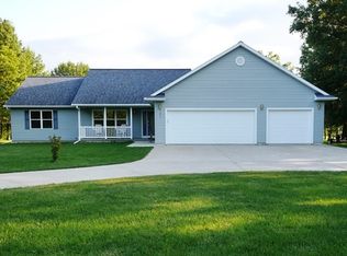512 W Urbandale Dr, Moberly, MO 65270