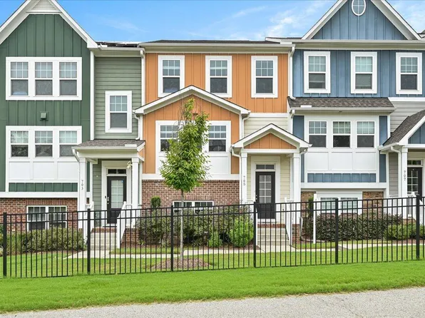 705 Traditions Grande Blvd, Wake Forest, NC 27587