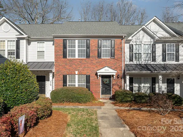 8044 Sapwood Ct, Matthews, NC 28104