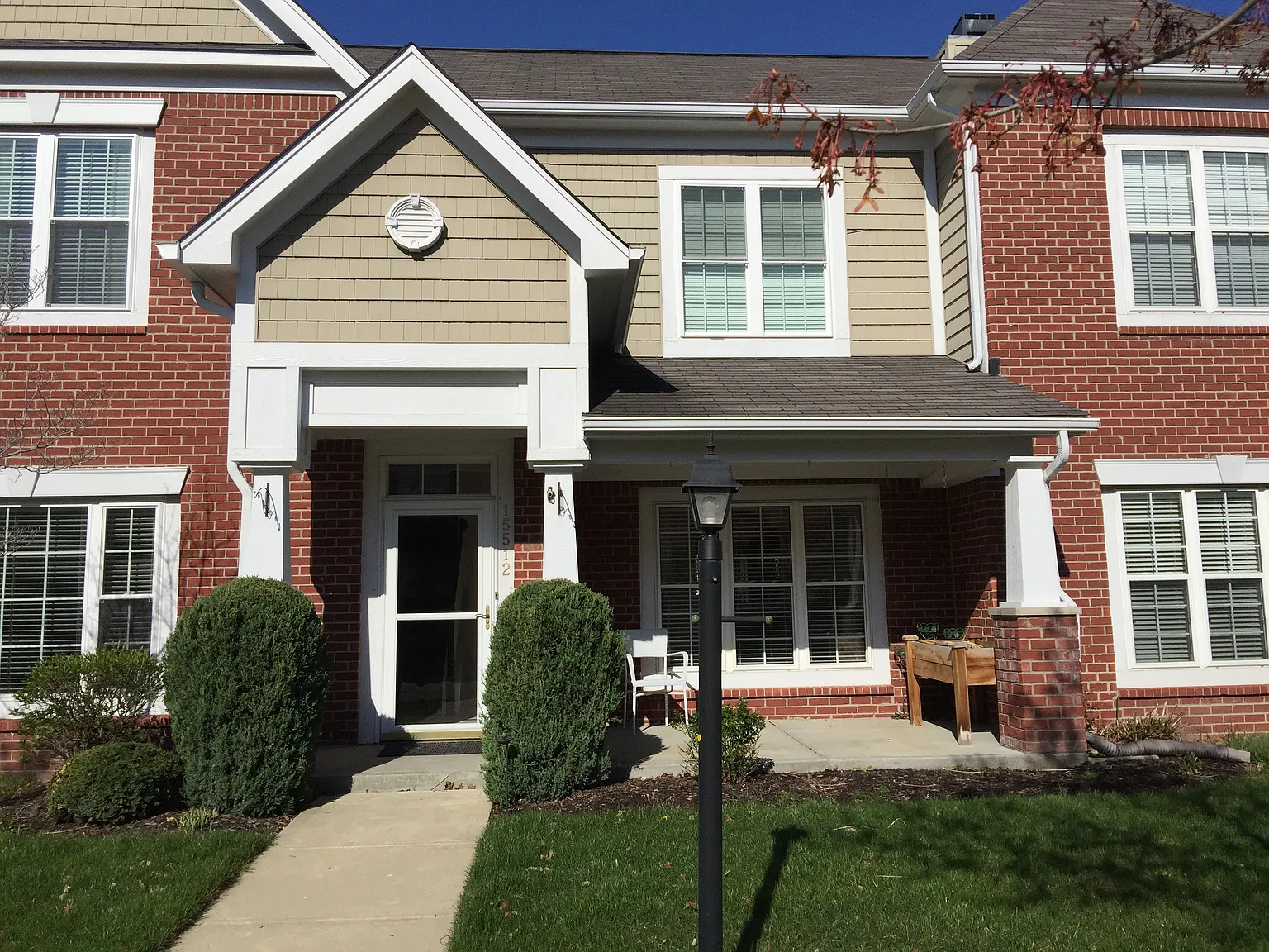 15512 Clearbrook St photo 1