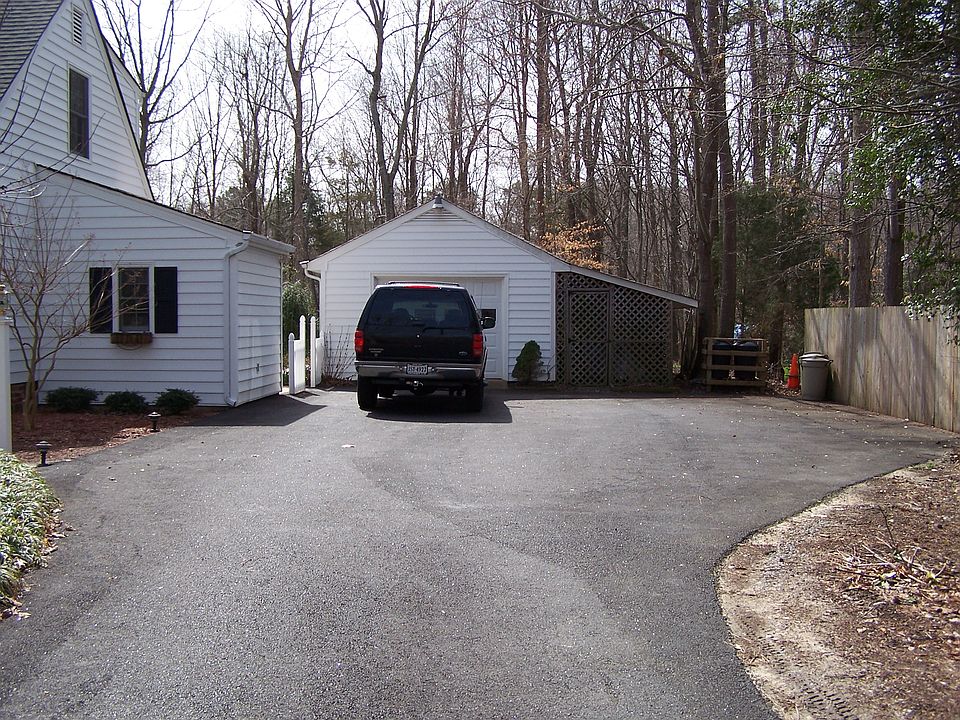 2nd image of 12431 Donegal Dr
