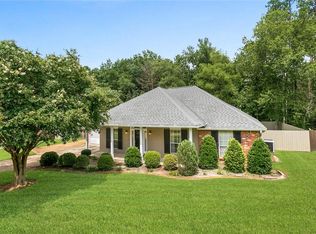427 Westwood Dr, Mandeville, LA 70471