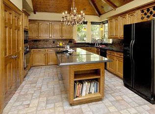 58 N Buck Rdg, Spring, TX 77381