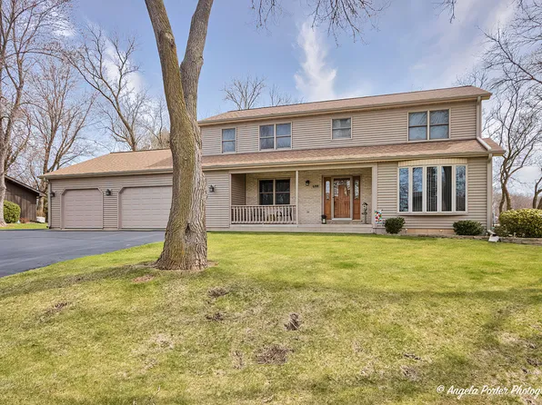 4208 Florence Dr, Johnsburg, IL 60051