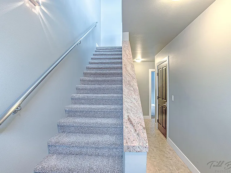 2907 E Palmdale Dr #1 — Photo 13