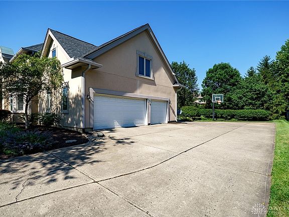 3rd image of 10366 Yellow Locust Ln